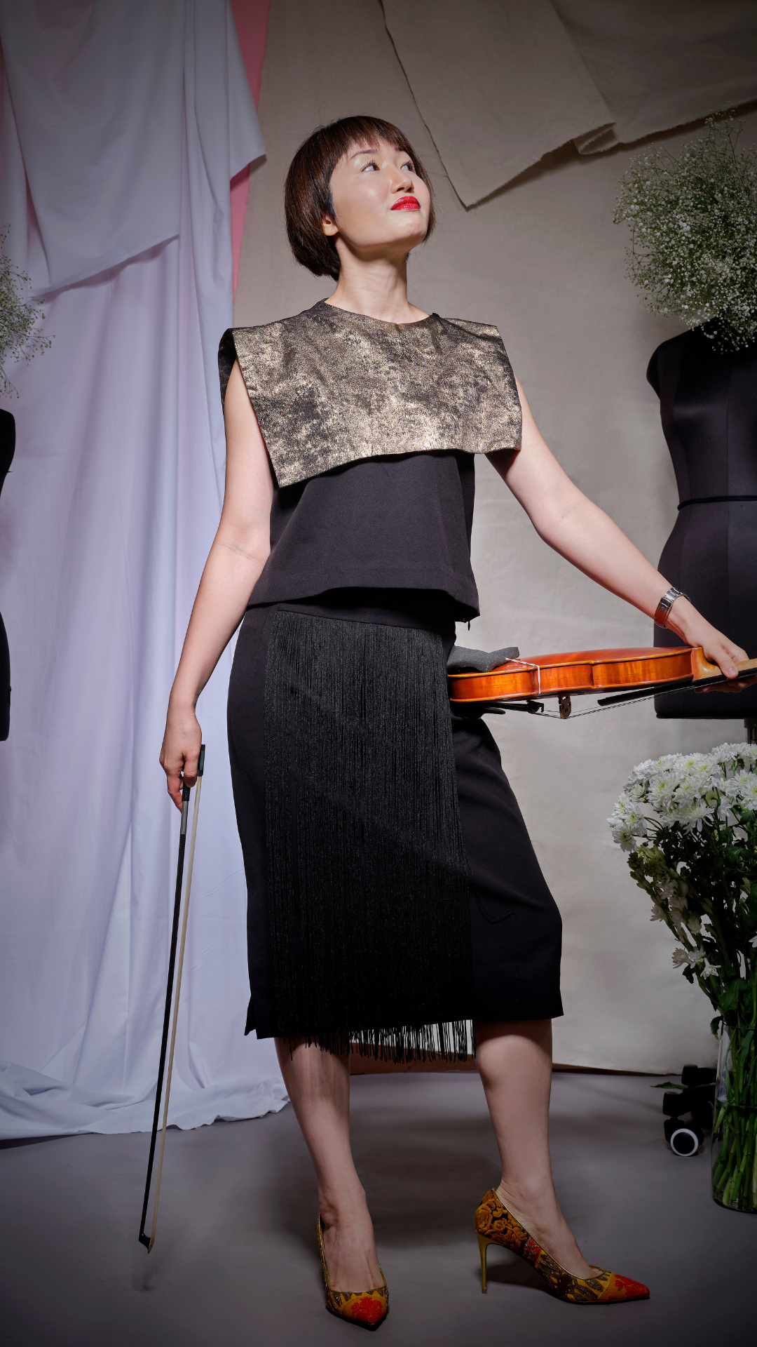 Black scuba fitted skirt