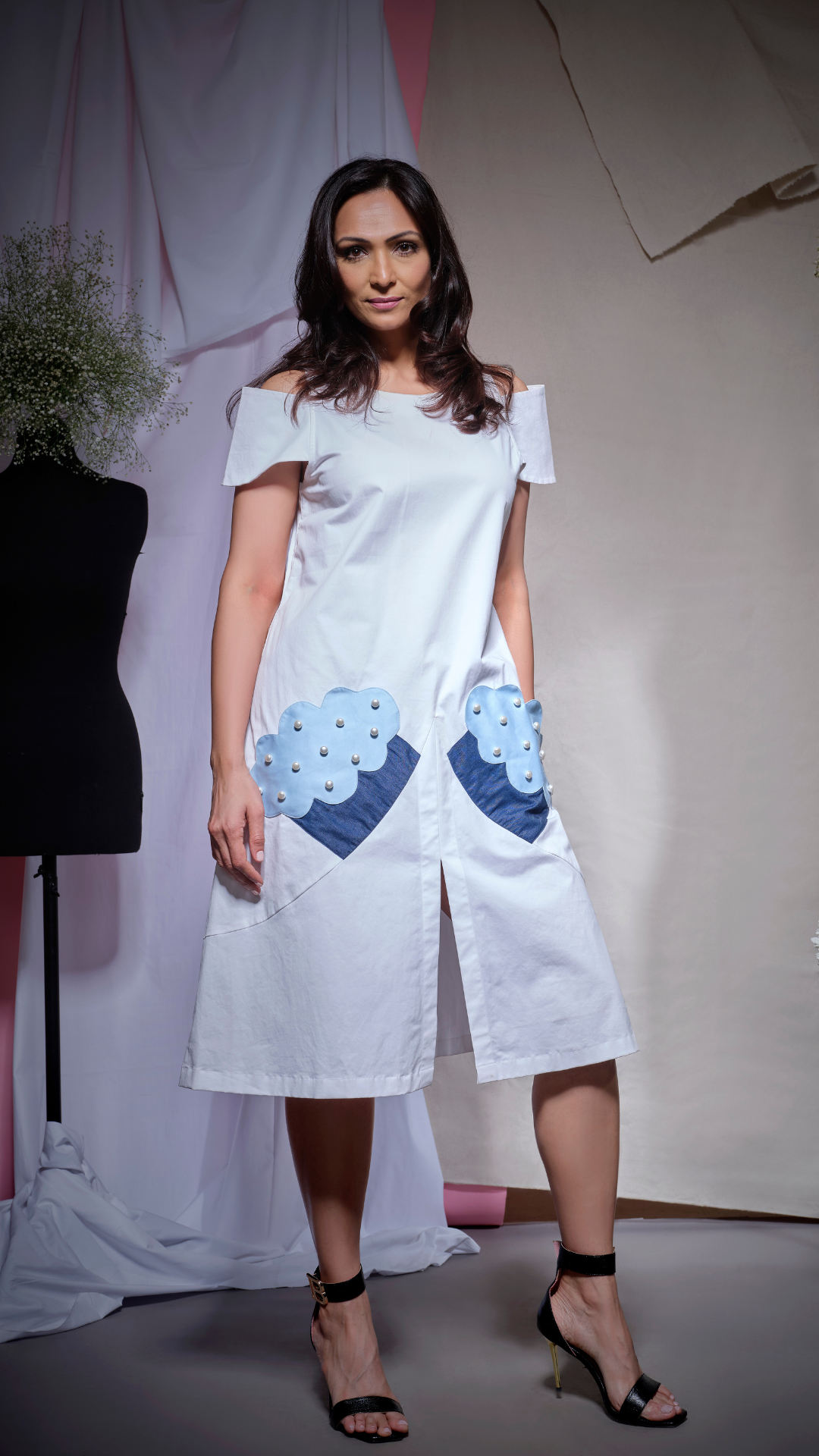 White cupcake pockets dress