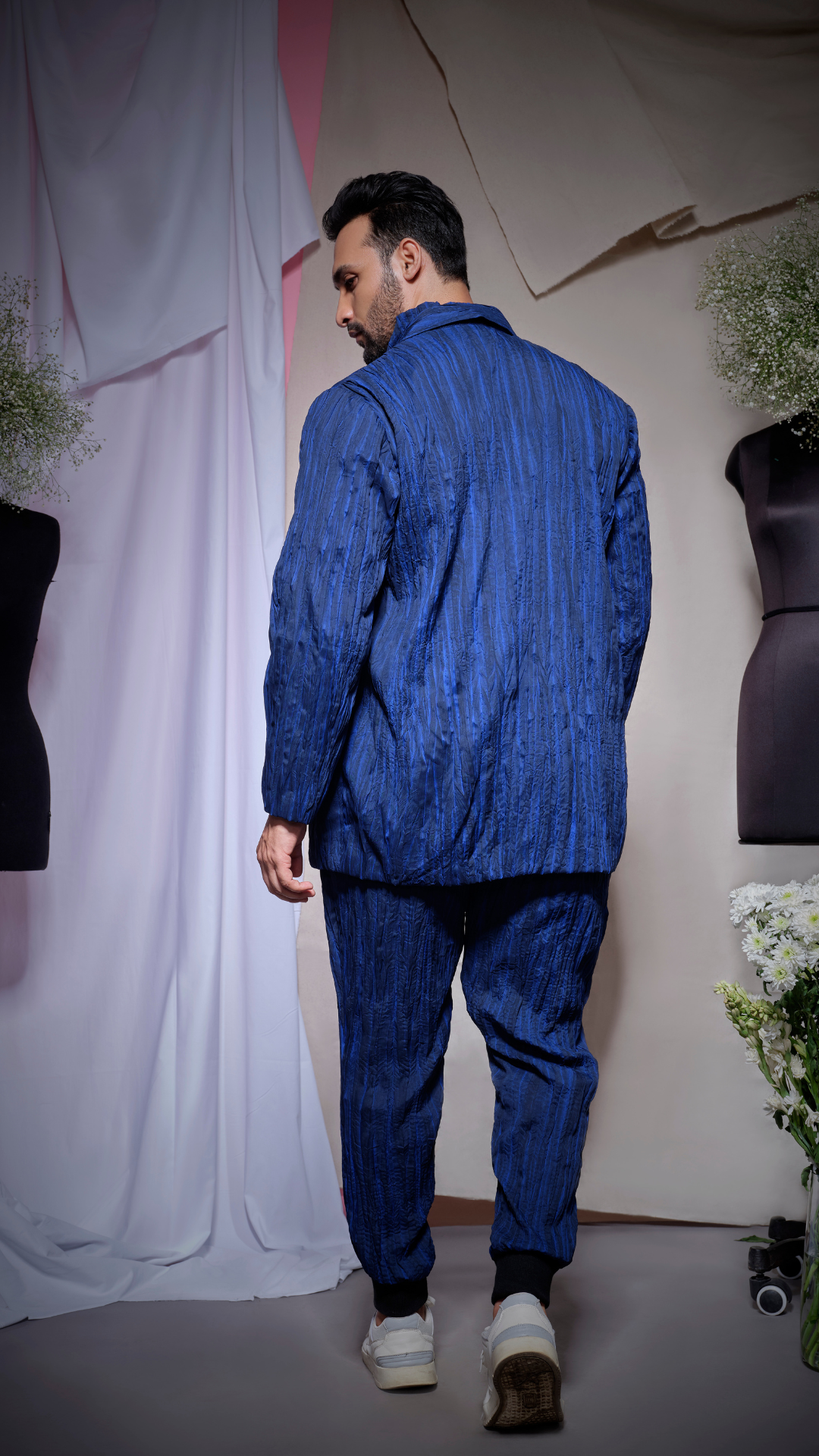 Blue textured scuba cowl neck attached blazer jacket with narrow pants