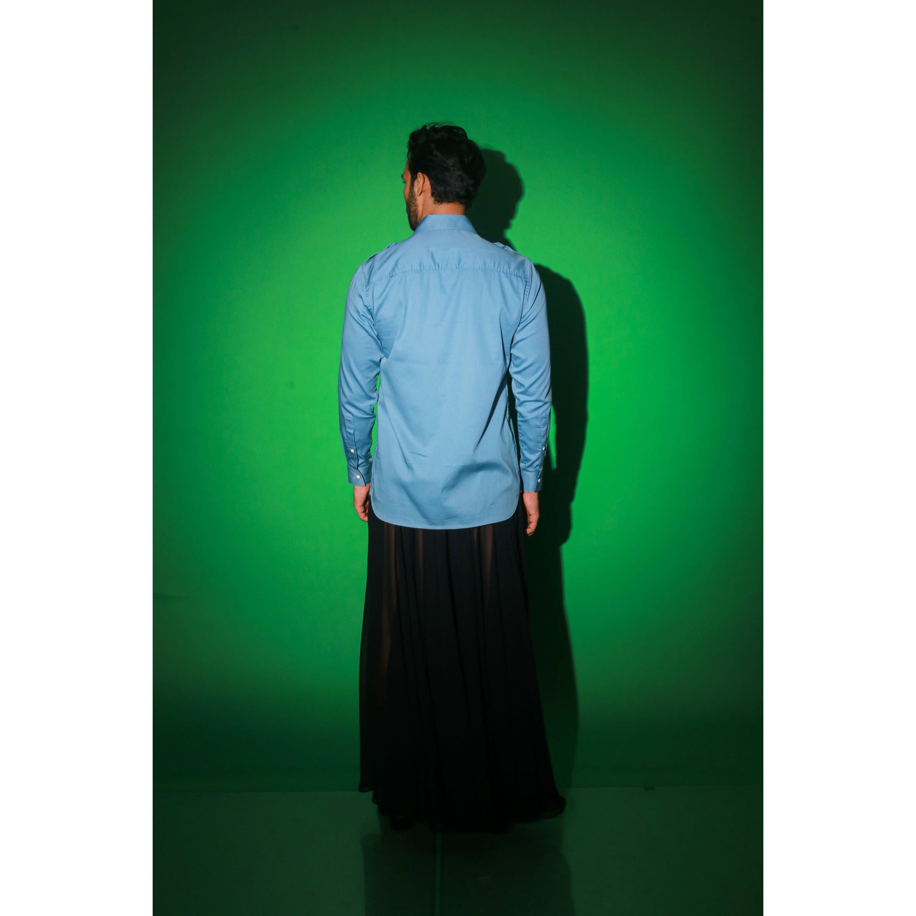 Light blue shirt with quilting feature