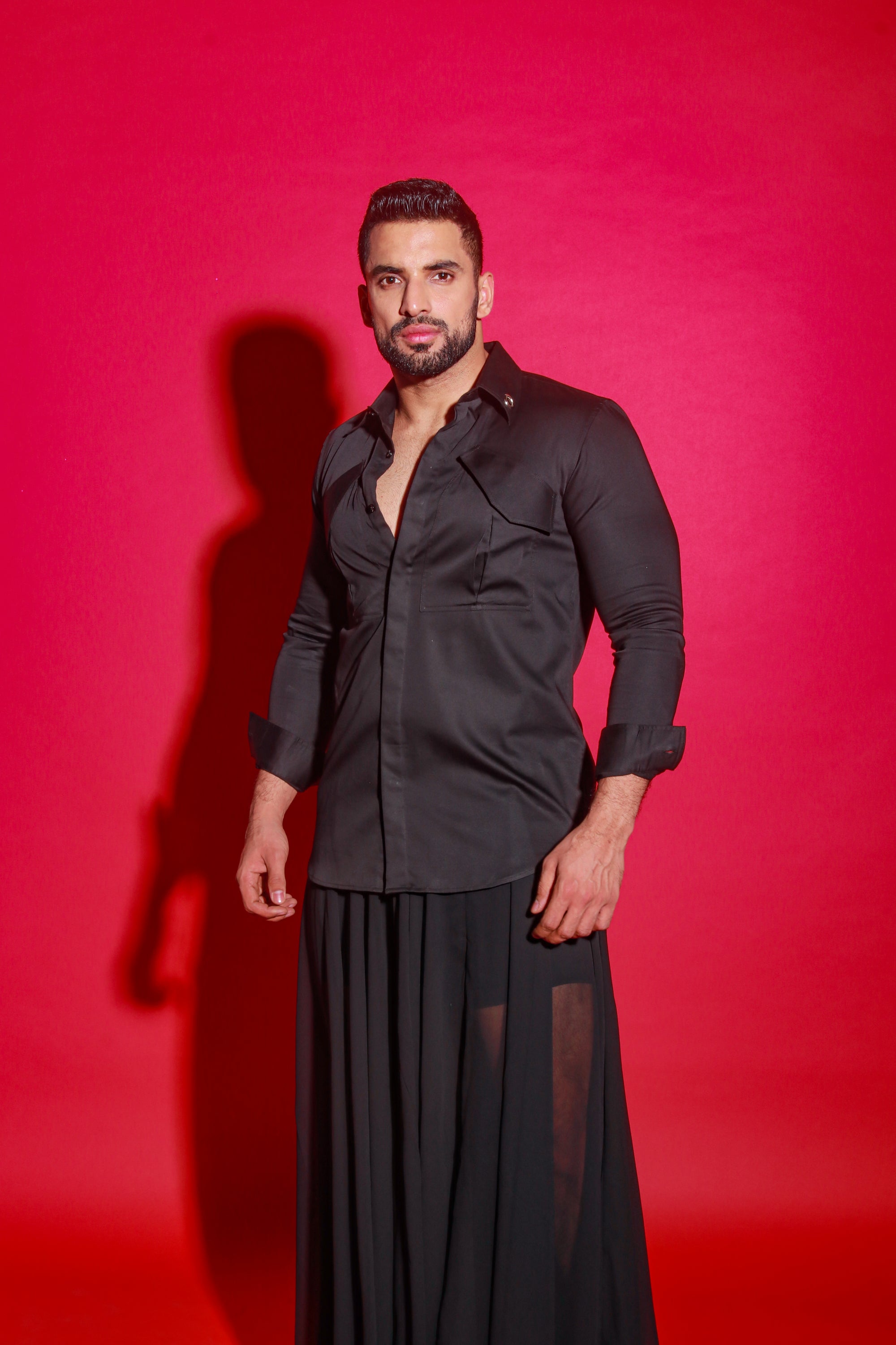 Black shirt with postman pocket