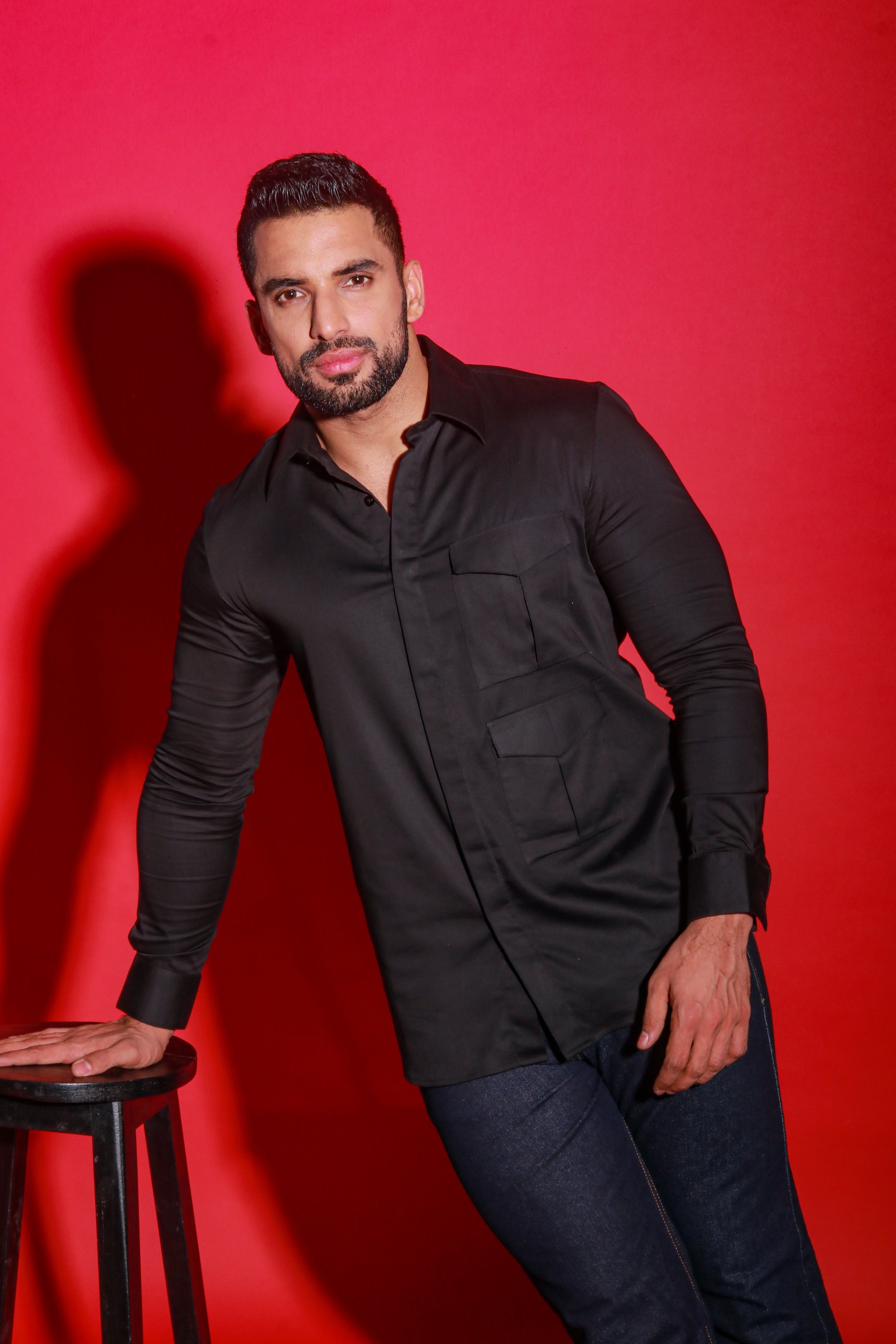 Black shirt with safari pocket