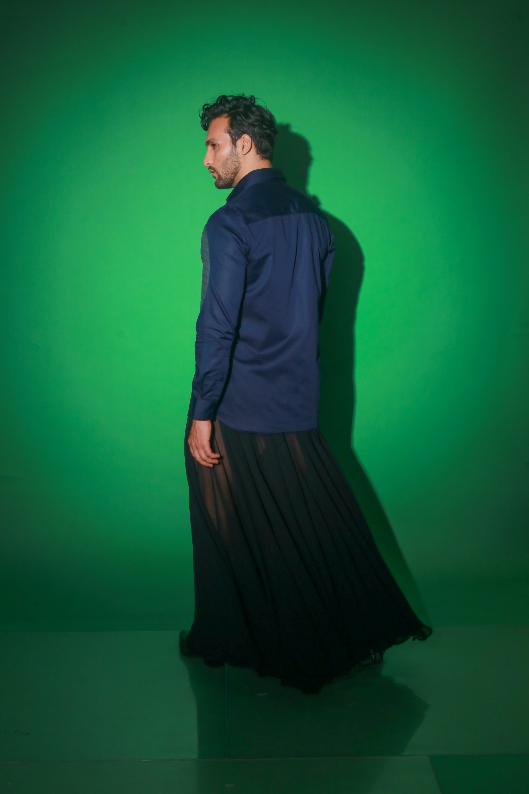 Blue shirt with quilting feature