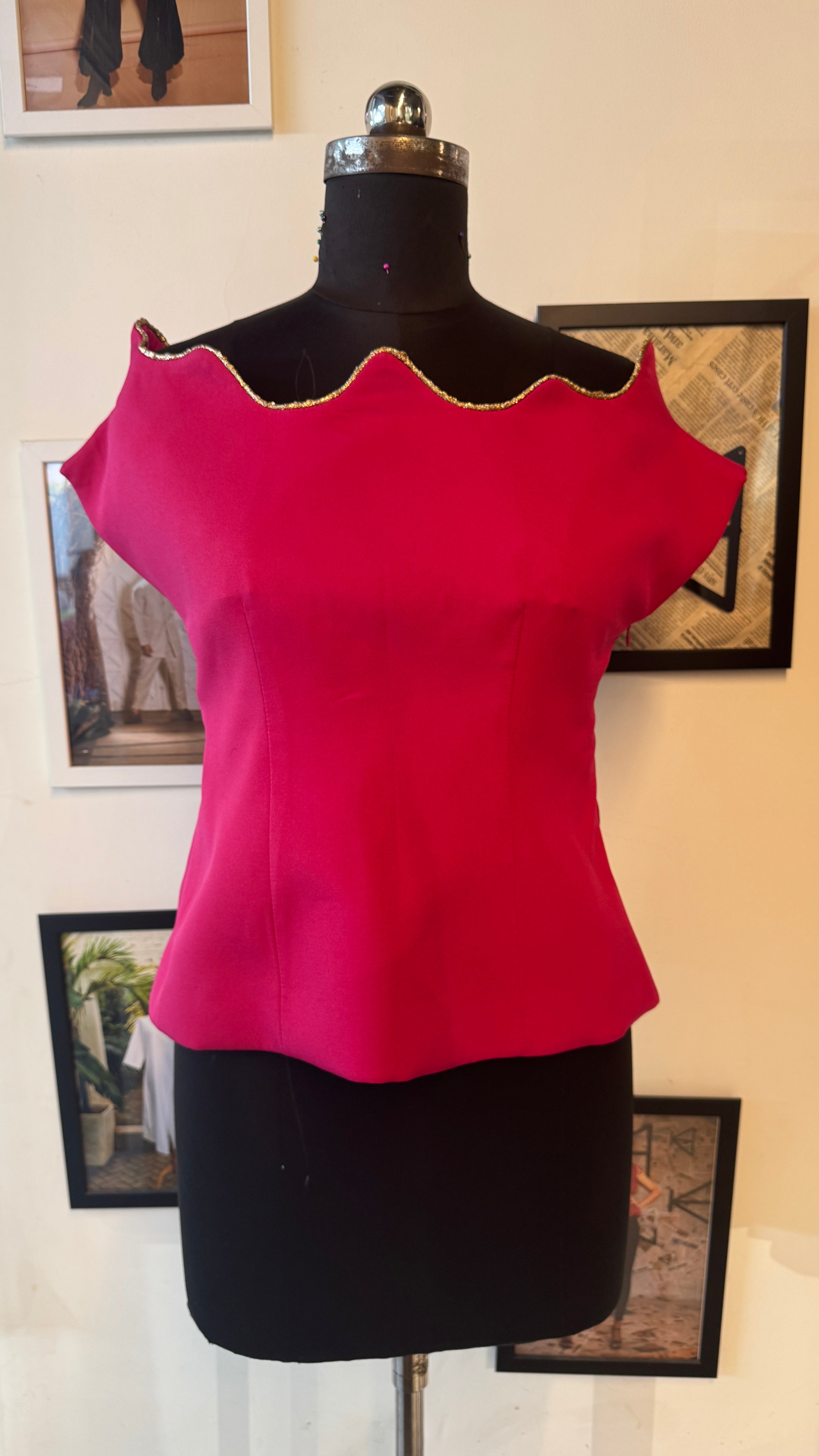 Pink Scuba Wave Cut Neckline With Crushed Gold Piping Fused Wide Neck Top