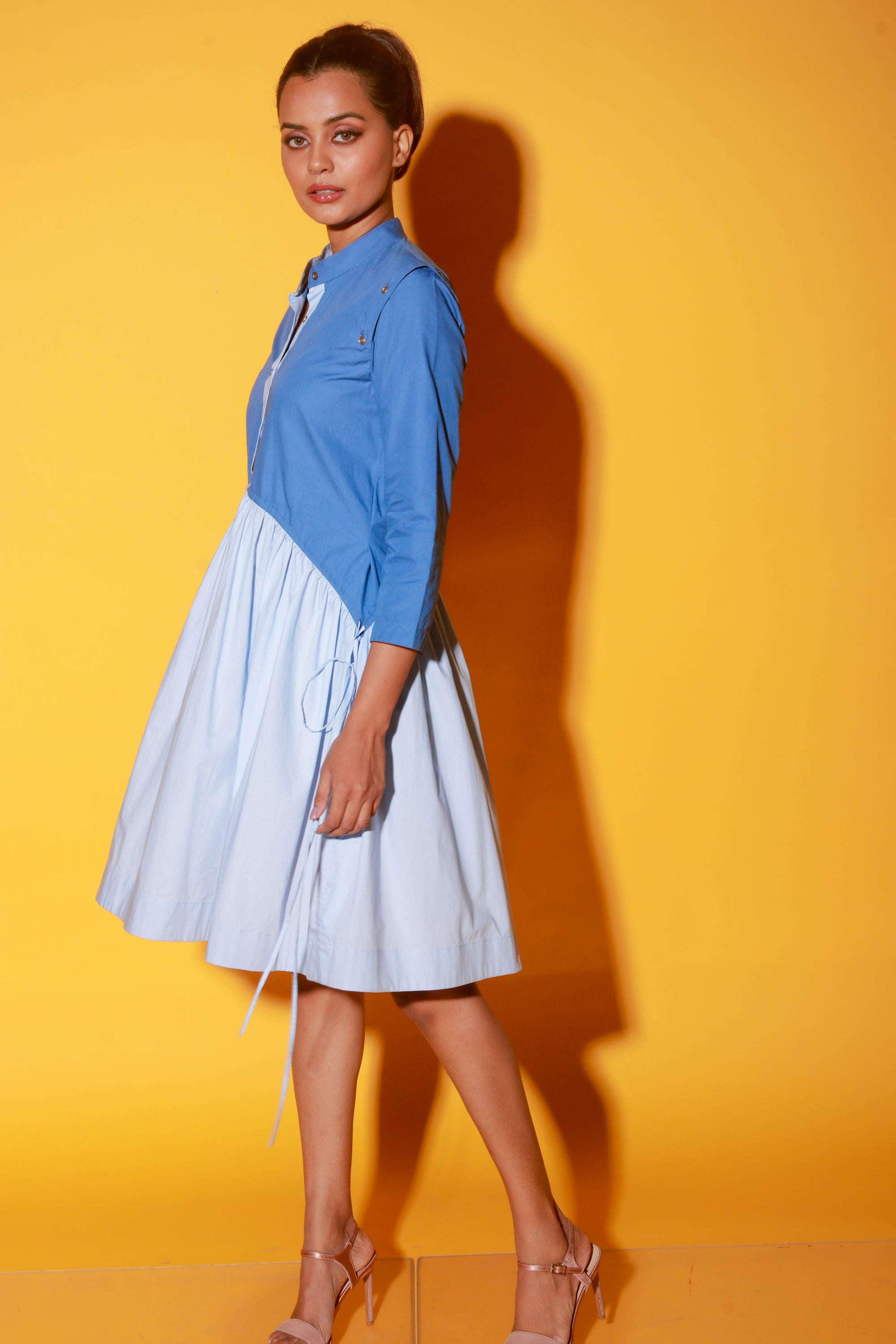 Dark & light blue dress features detachable sleeves and drawstring detailing below the waist.