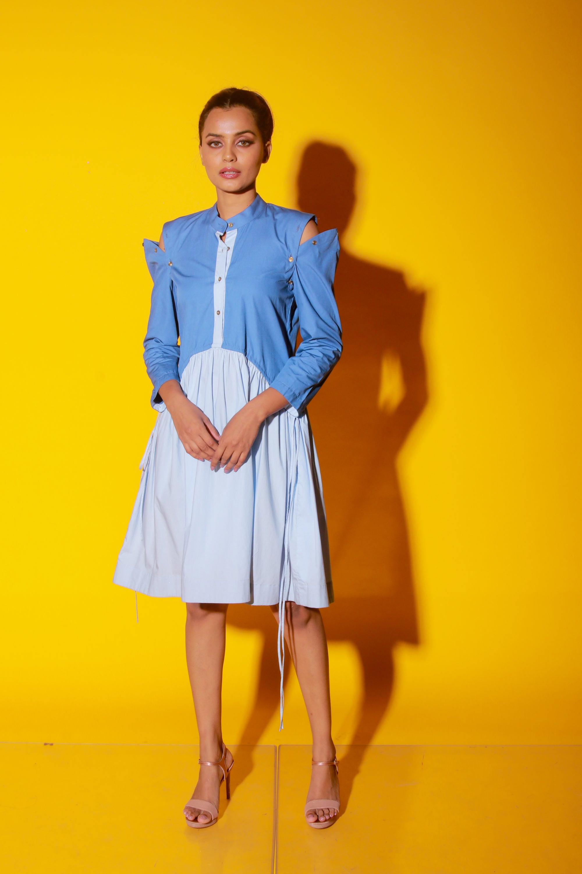 Dark & light blue dress features detachable sleeves and drawstring detailing below the waist.