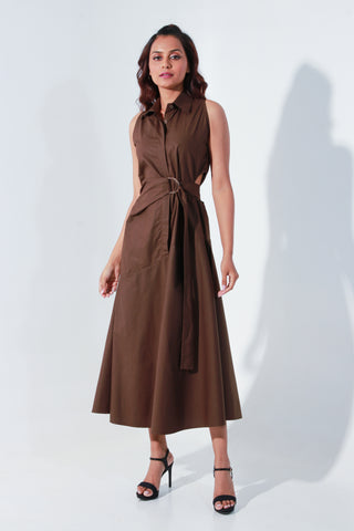 Edgar dress in brown with an attached saddle belt and waist cut-outs on the side.