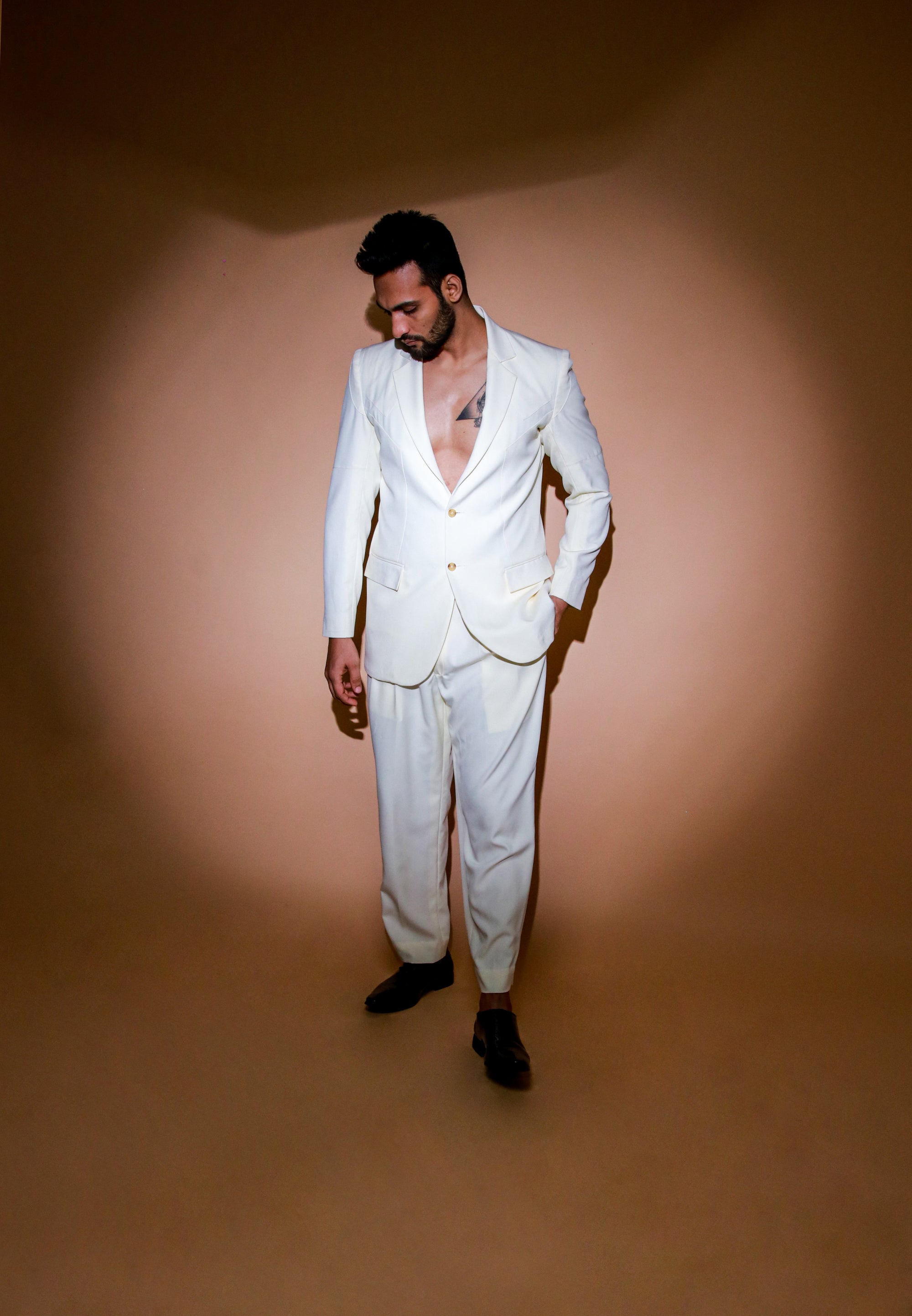 Off white co-ord set with self stitching panels