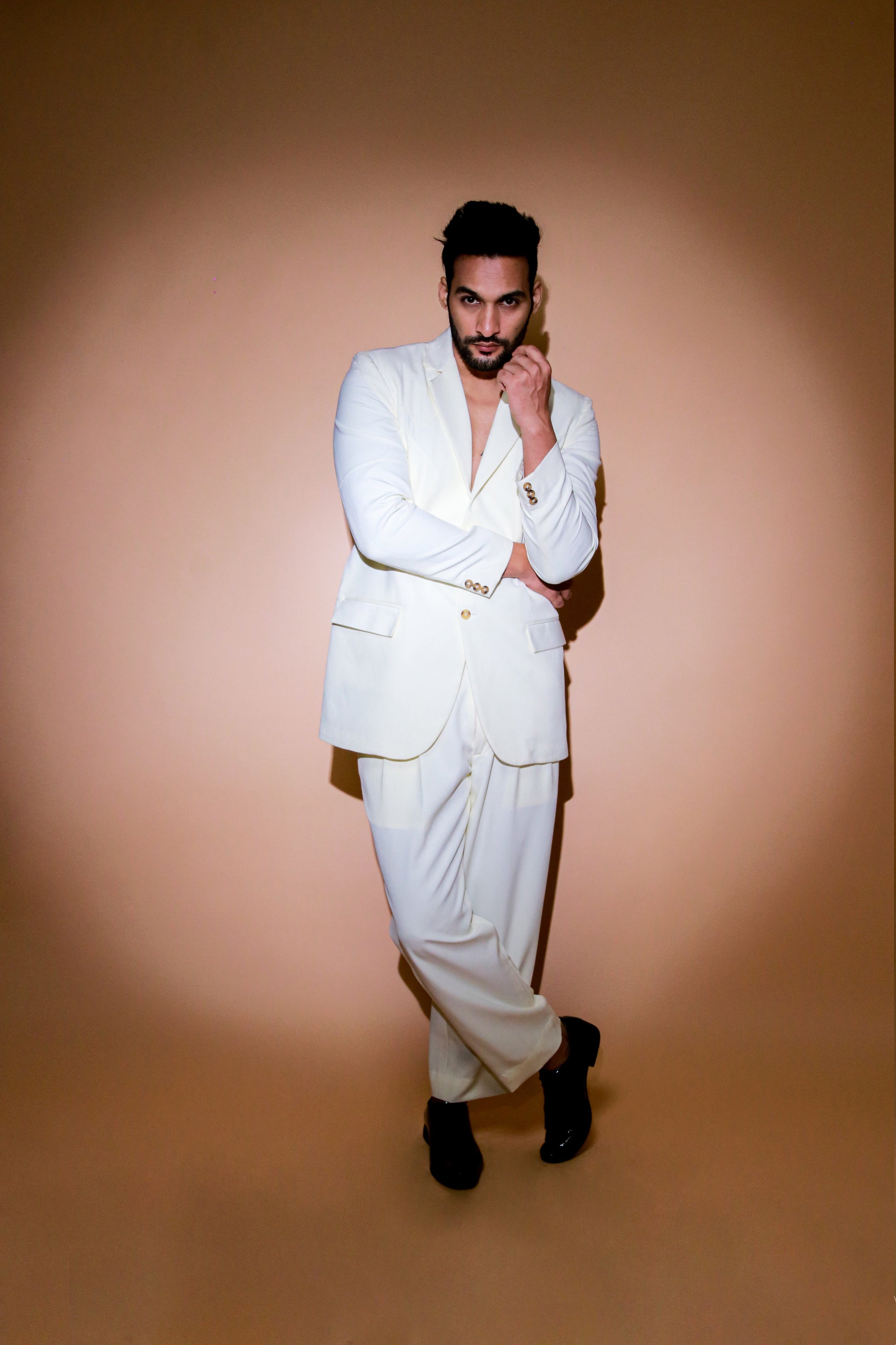 Off white co-ord set with self stitching panels