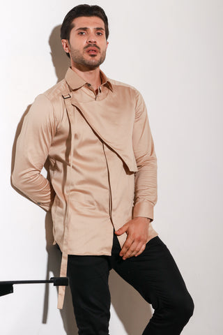 Beige classic shirt with diagonal flap with buckle.