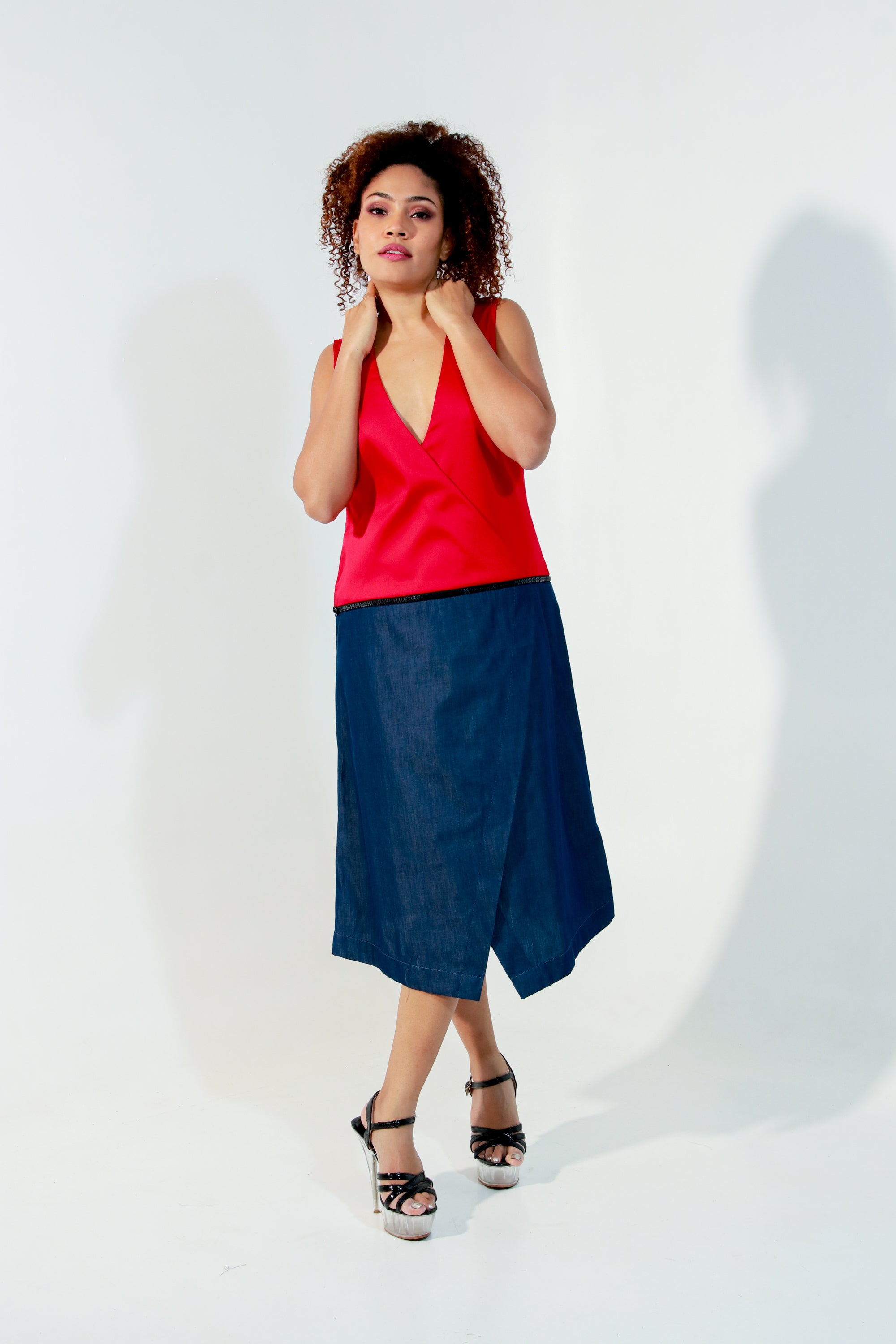 Red and denim waist zippered dress