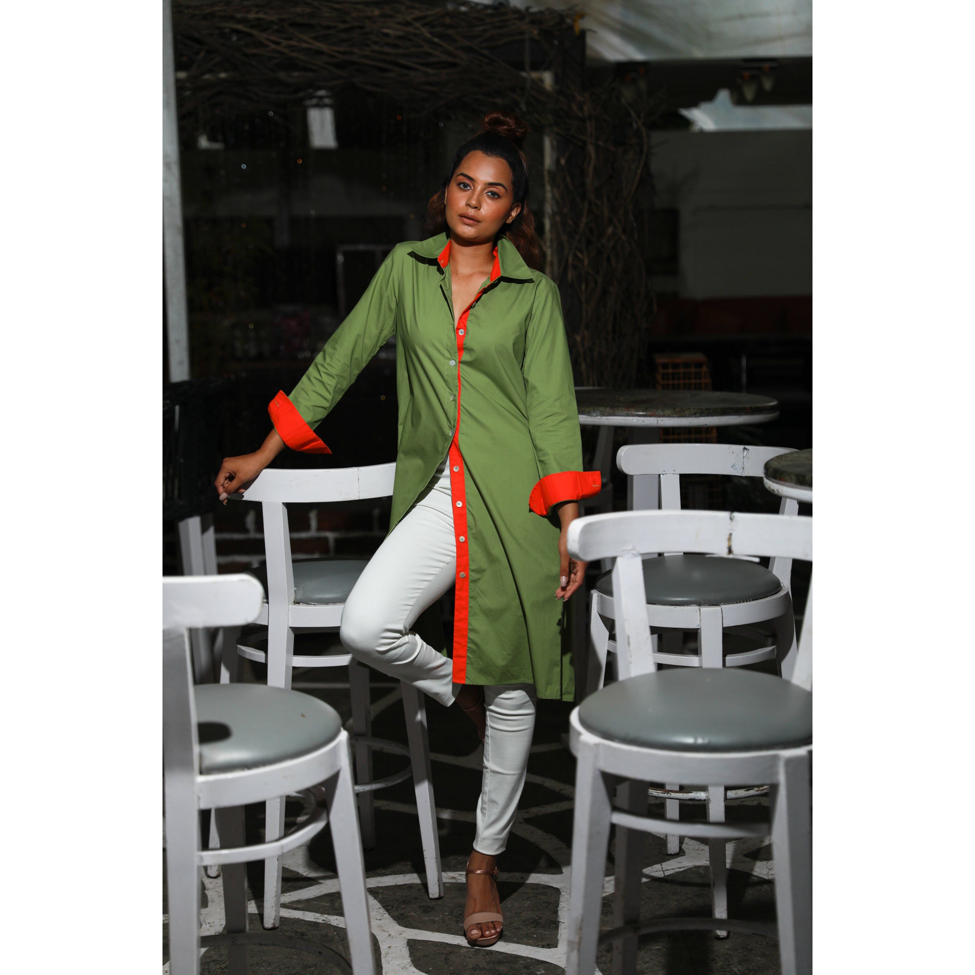 Moss green and coral shirt dress features a tie-up detailing at the back.
