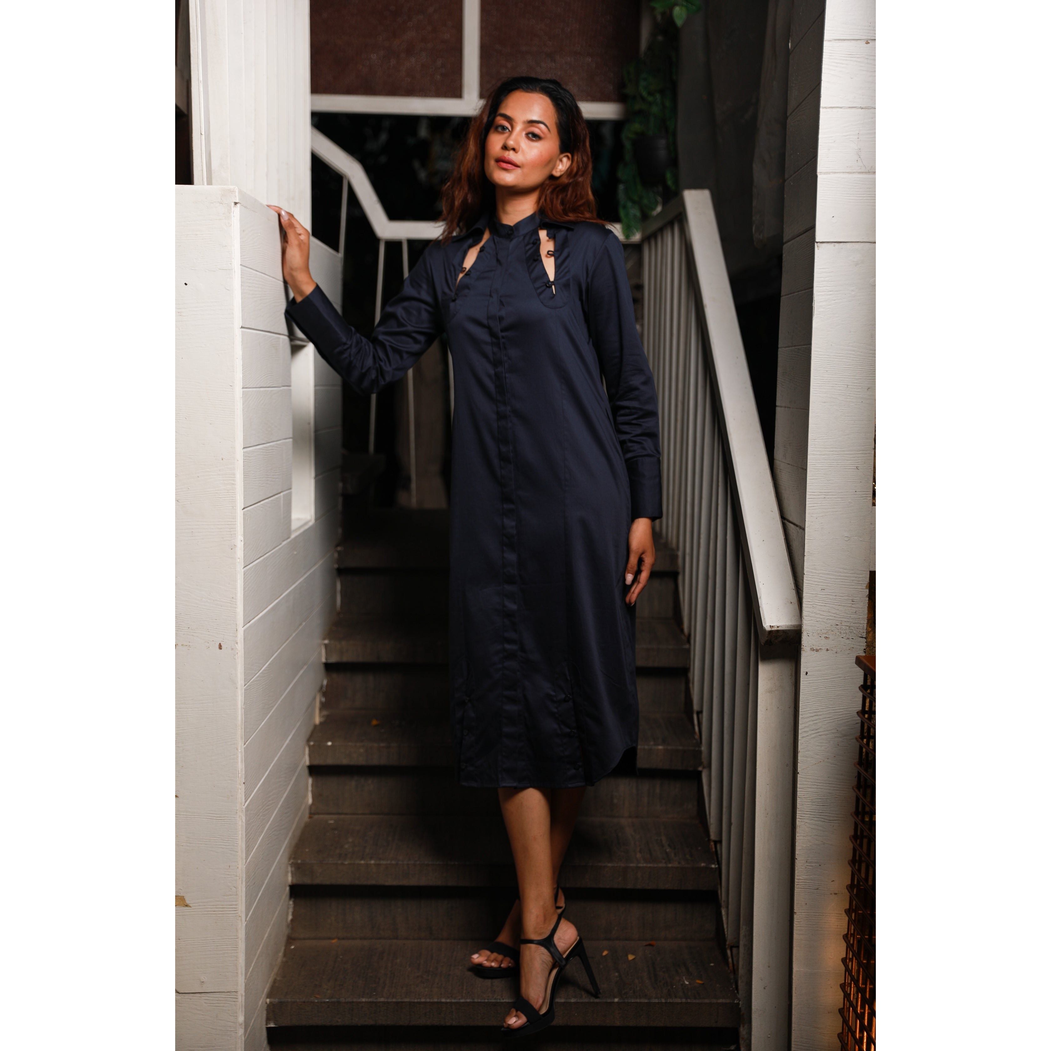 Open shoulder collar shirt dress