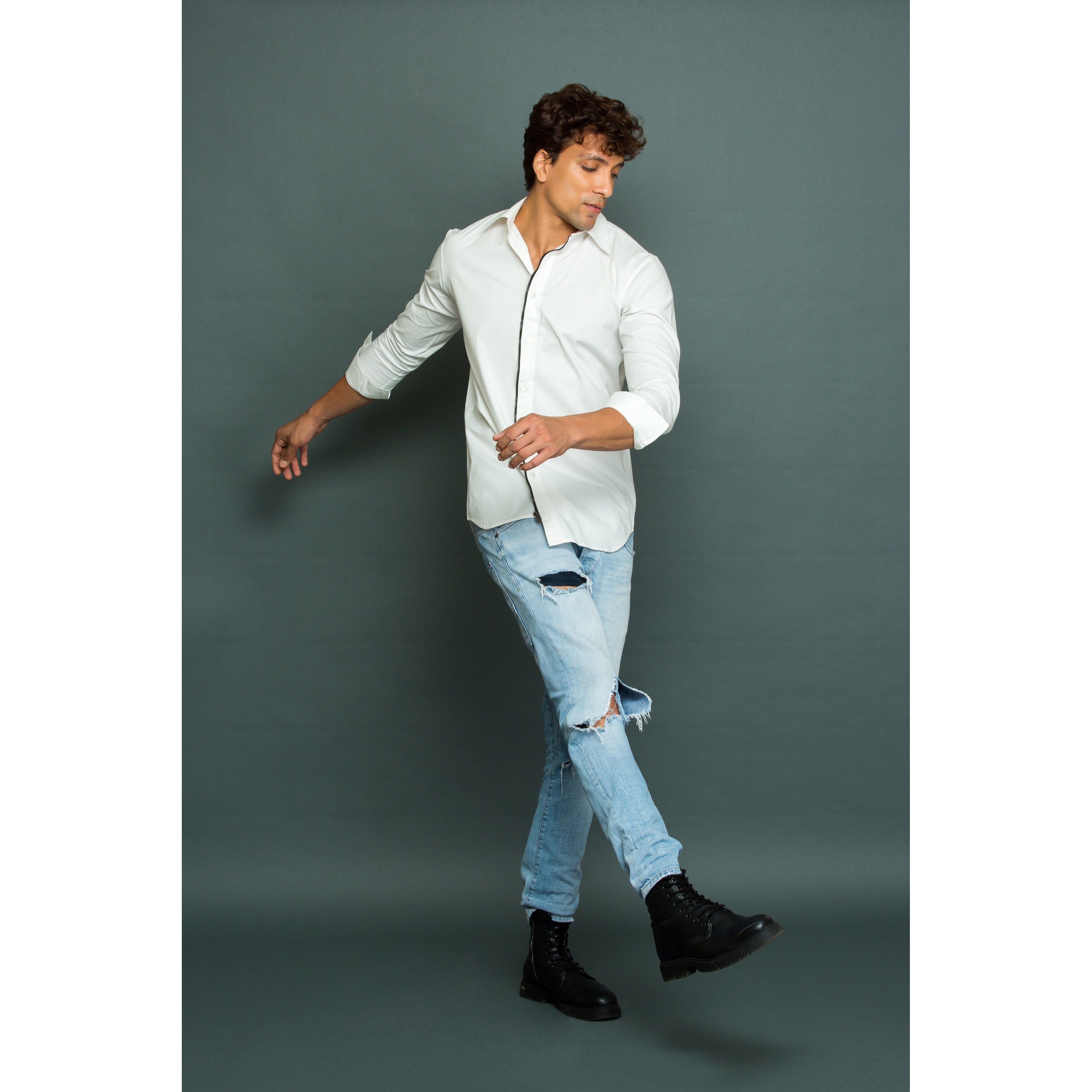 White shirt with zipper