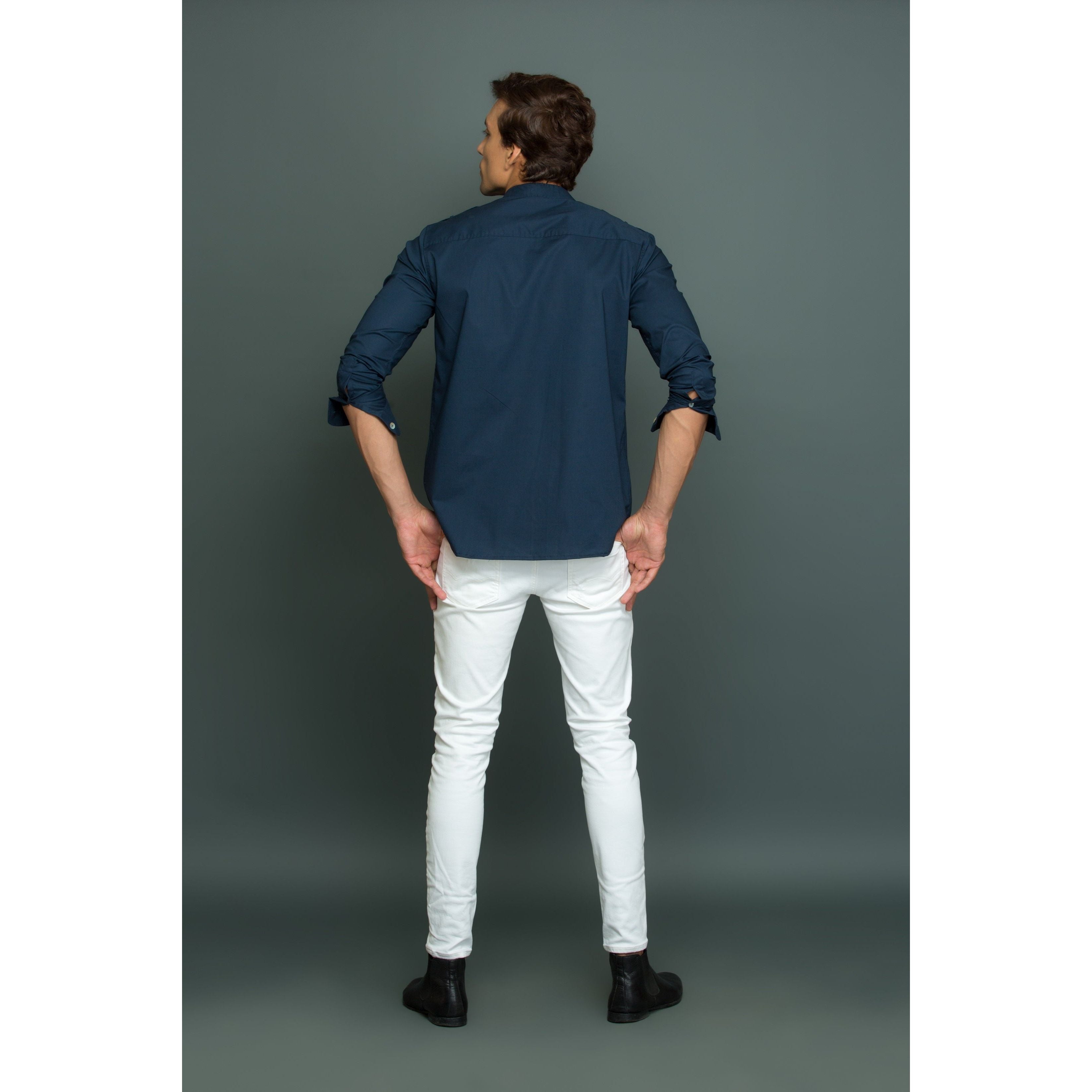 Double pocket flaps lapels and chinese collar