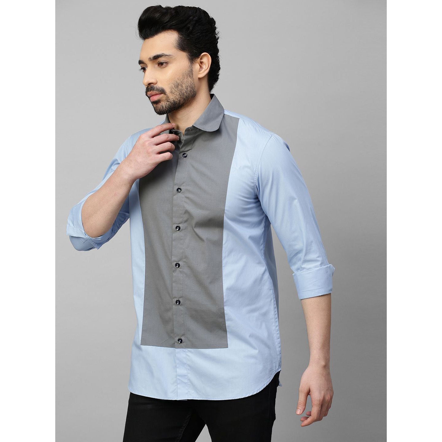 Grey front panel and rounded collar