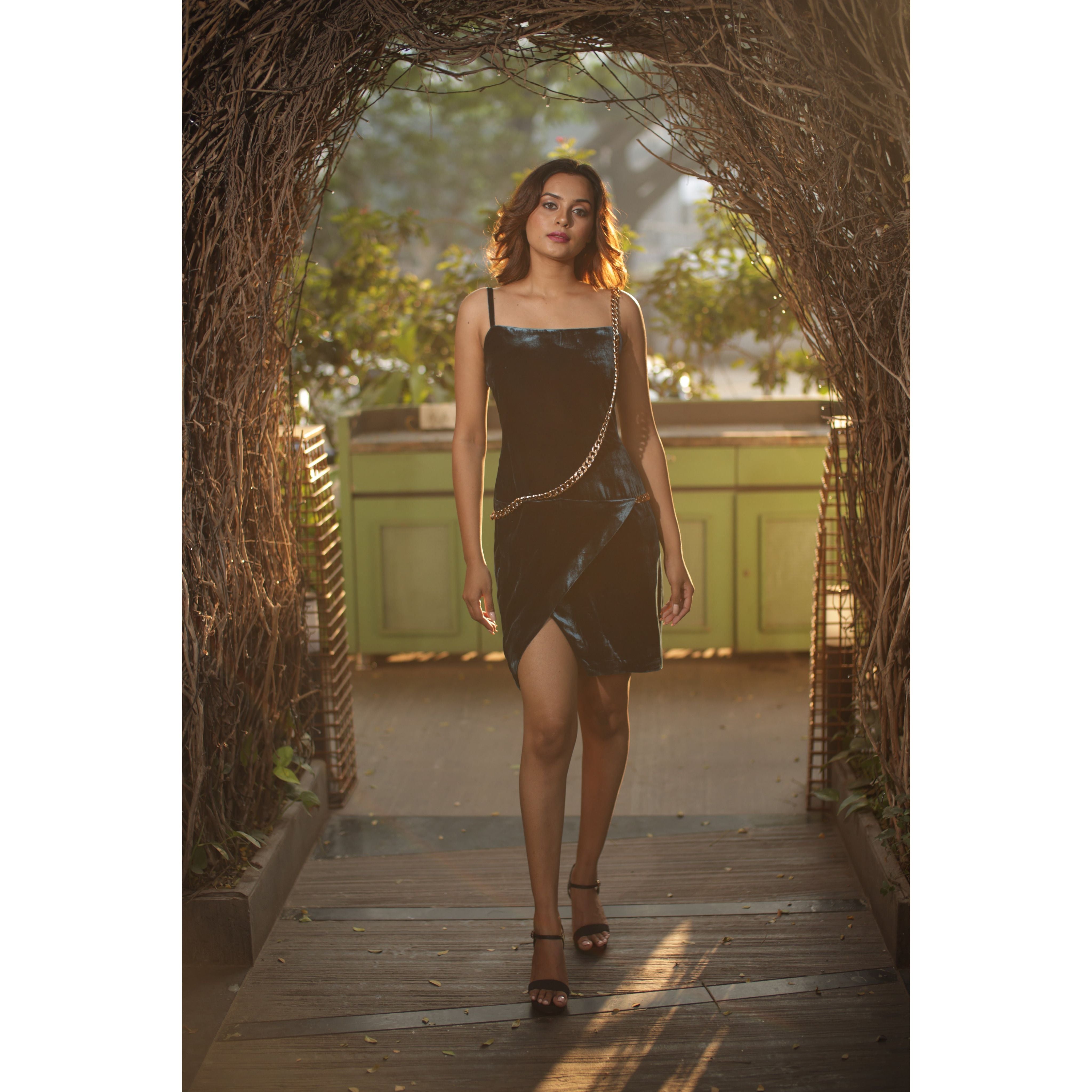 Spaghetti strap dress with chain feature